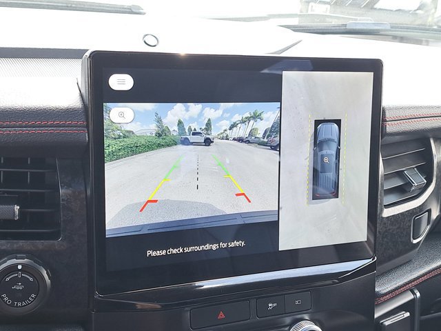 Certified 2023 Ford Expedition Limited image 34