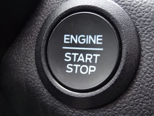 Certified 2024 Ford Escape ST-Line FWD image 21