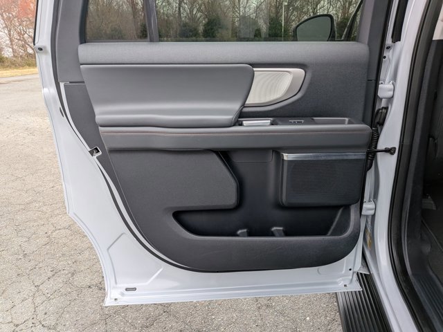 Certified 2025 Ford Expedition Max Active image 25