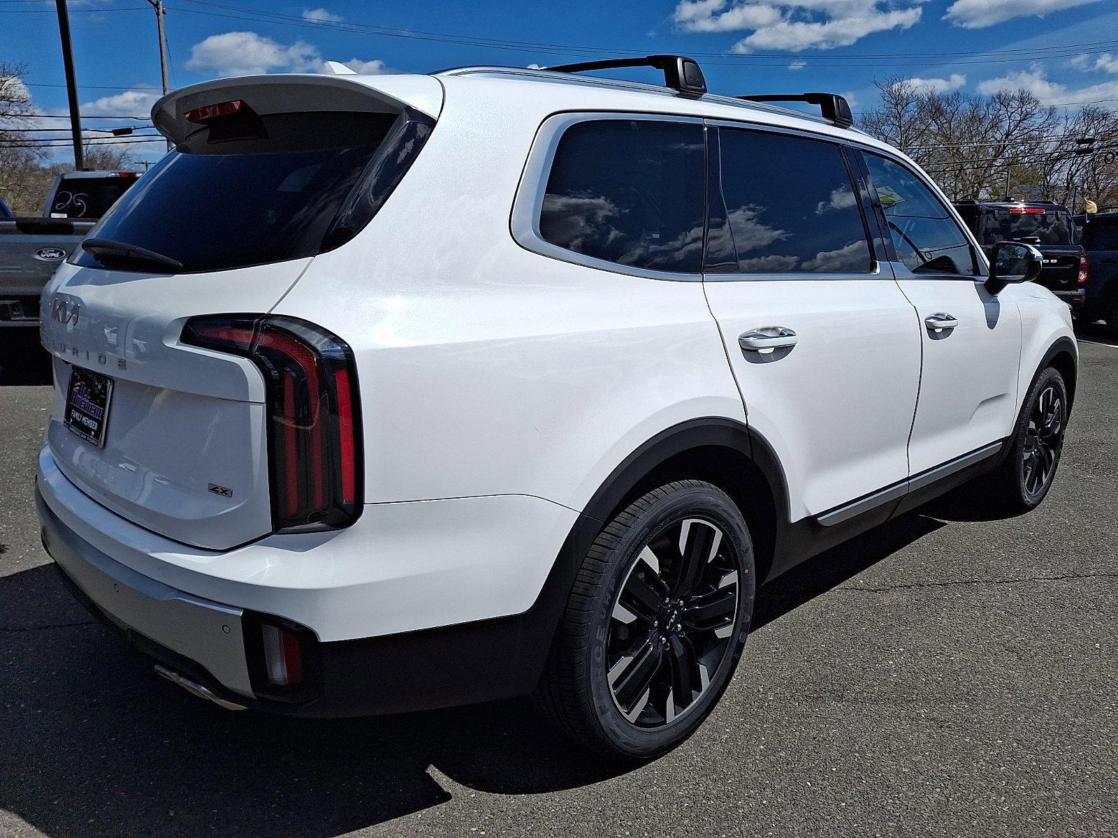 Used 2024 Kia Telluride SX image 5