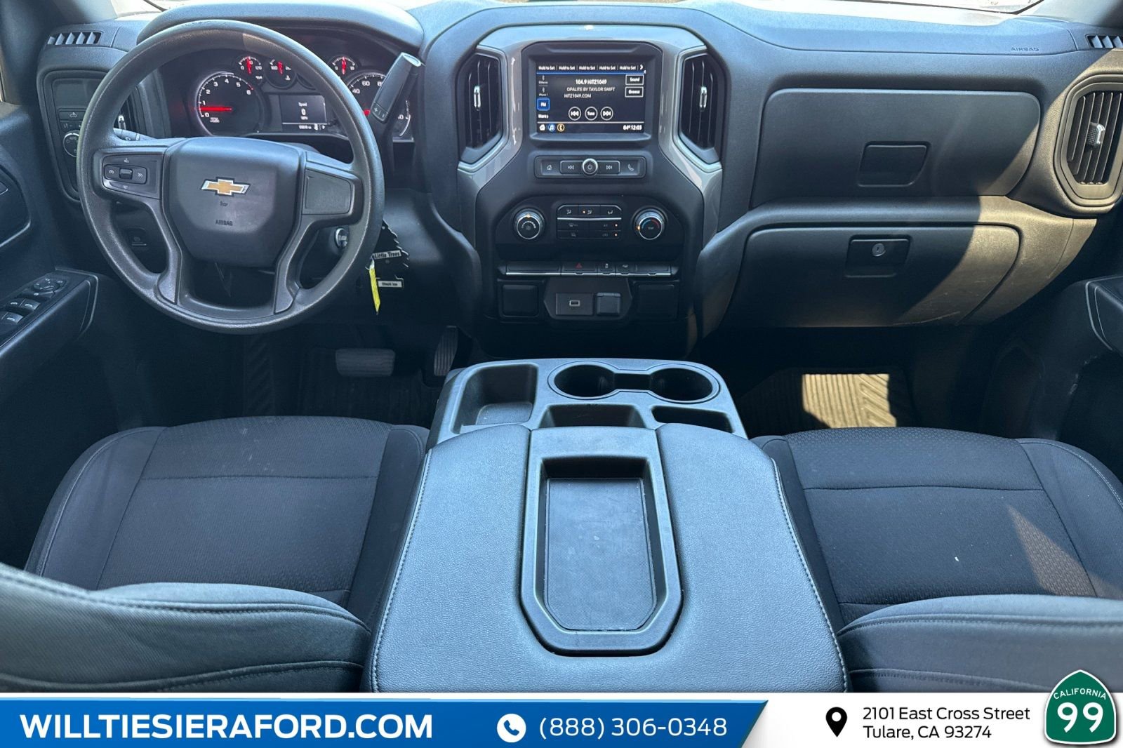 Used 2019 Chevrolet Silverado 1500 Custom w/ Trailering Package image 10