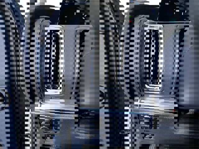 Certified 2025 Ford Expedition Platinum w/ Driver's Package image 25