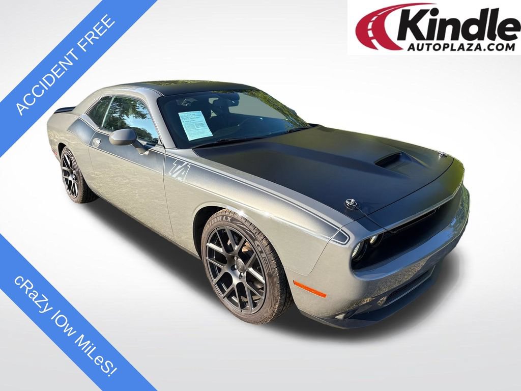 Used 2017 Dodge Challenger R/T w/ Quick Order Package 28P T/A