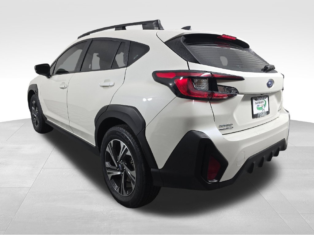 Used 2024 Subaru Crosstrek 2.0i Premium AWD/4WD image 5