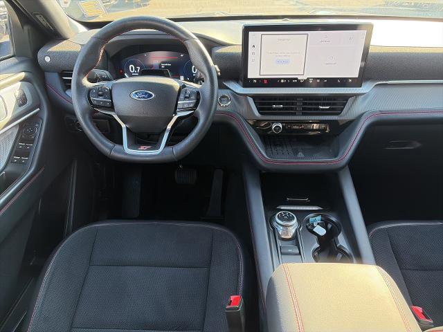 Certified 2025 Ford Explorer ST image 36