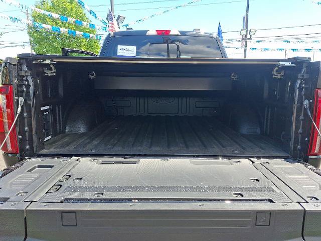 Certified 2025 Ford F150 Platinum w/ FX4 Off-Road Package AWD/4WD image 29