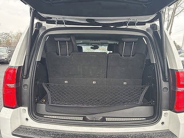 Used 2019 Chevrolet Tahoe LT w/ Luxury Package image 27