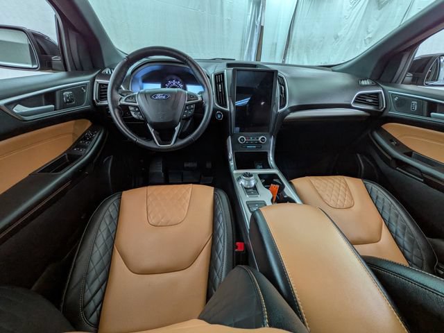 Certified 2024 Ford Edge Titanium w/ Titanium Elite Package AWD/4WD image 10