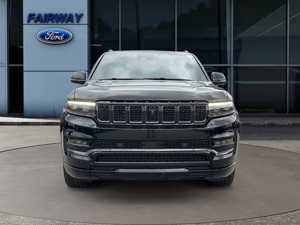 Used 2023 Jeep Grand Wagoneer Series II AWD/4WD image 2