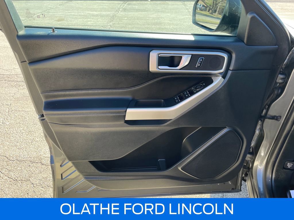 Certified 2023 Ford Explorer XLT image 20