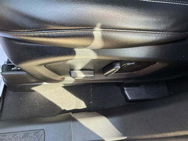 Certified 2022 Ford Explorer XLT w/ Equipment Group 202A image 16