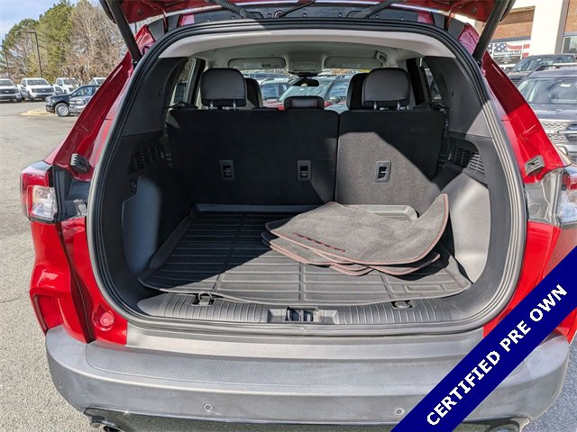 Certified 2022 Ford Escape SEL w/ SEL Stealth AWD Package image 31