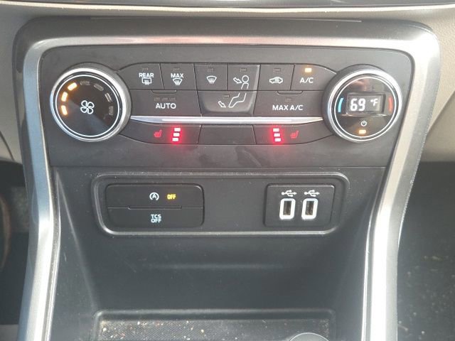 Certified 2018 Ford EcoSport SE image 26