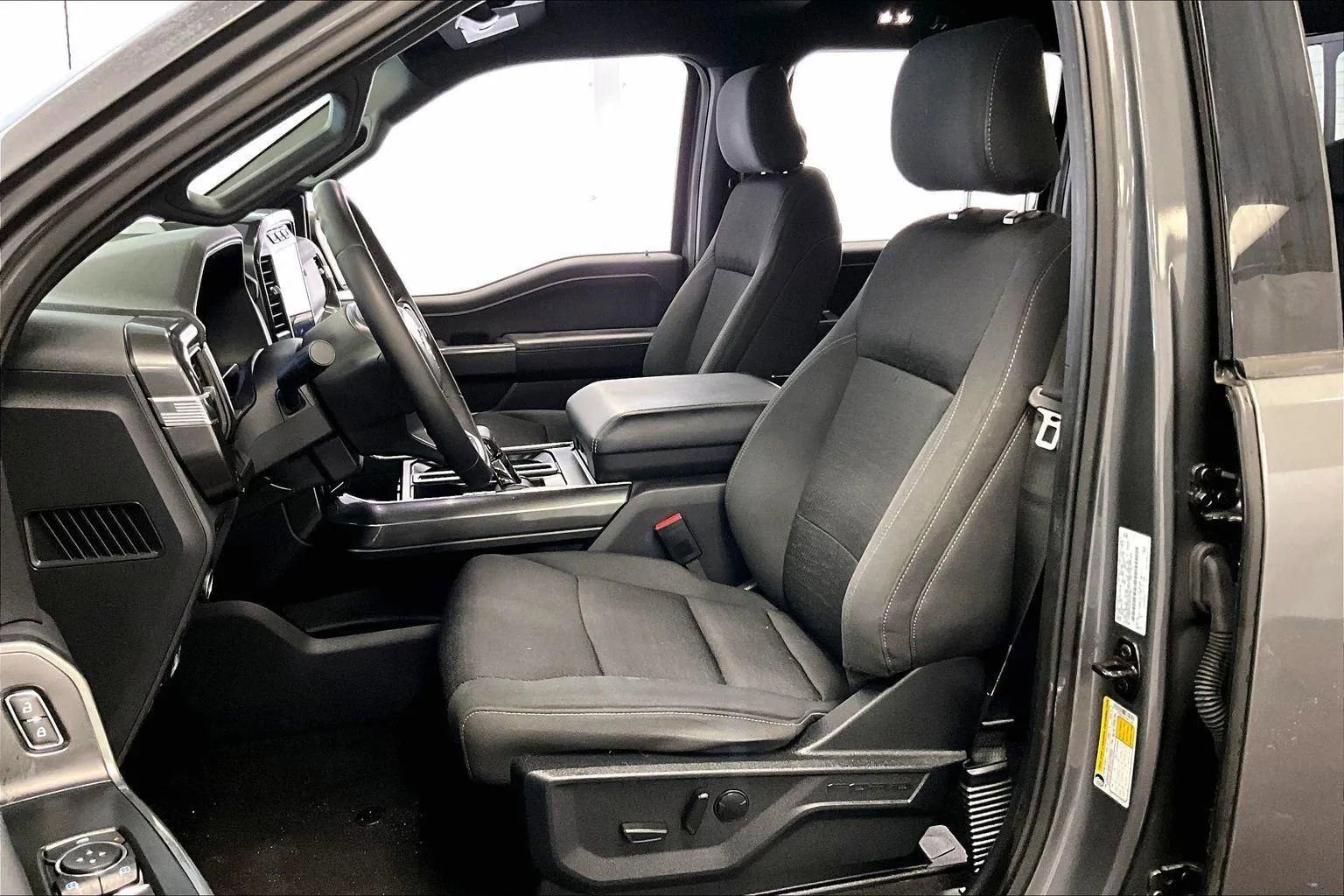 Certified 2023 Ford F150 XLT w/ Equipment Group 302A High image 24