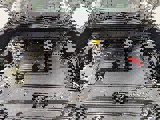 Used 2022 Nissan Pathfinder SV w/ SV Black Package image 9