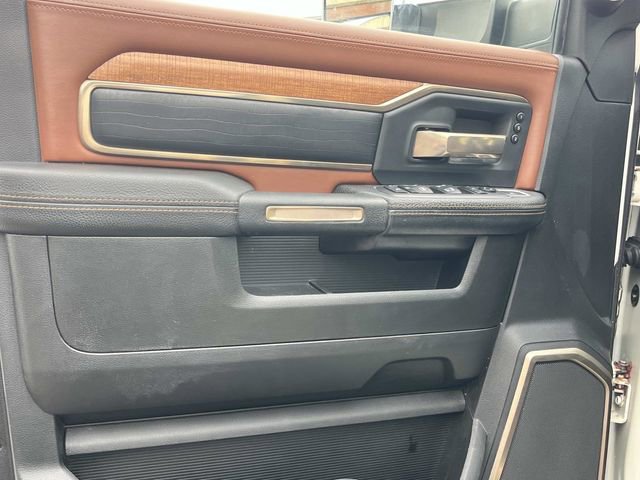 Used 2019 RAM 3500 Limited w/ Max Tow Package AWD/4WD image 32