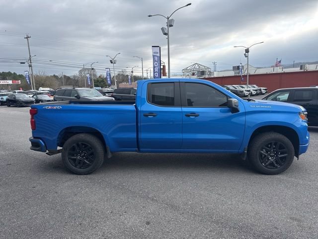 Used 2025 Chevrolet Silverado 1500 Custom w/ Turbomax Blackout Package image 6