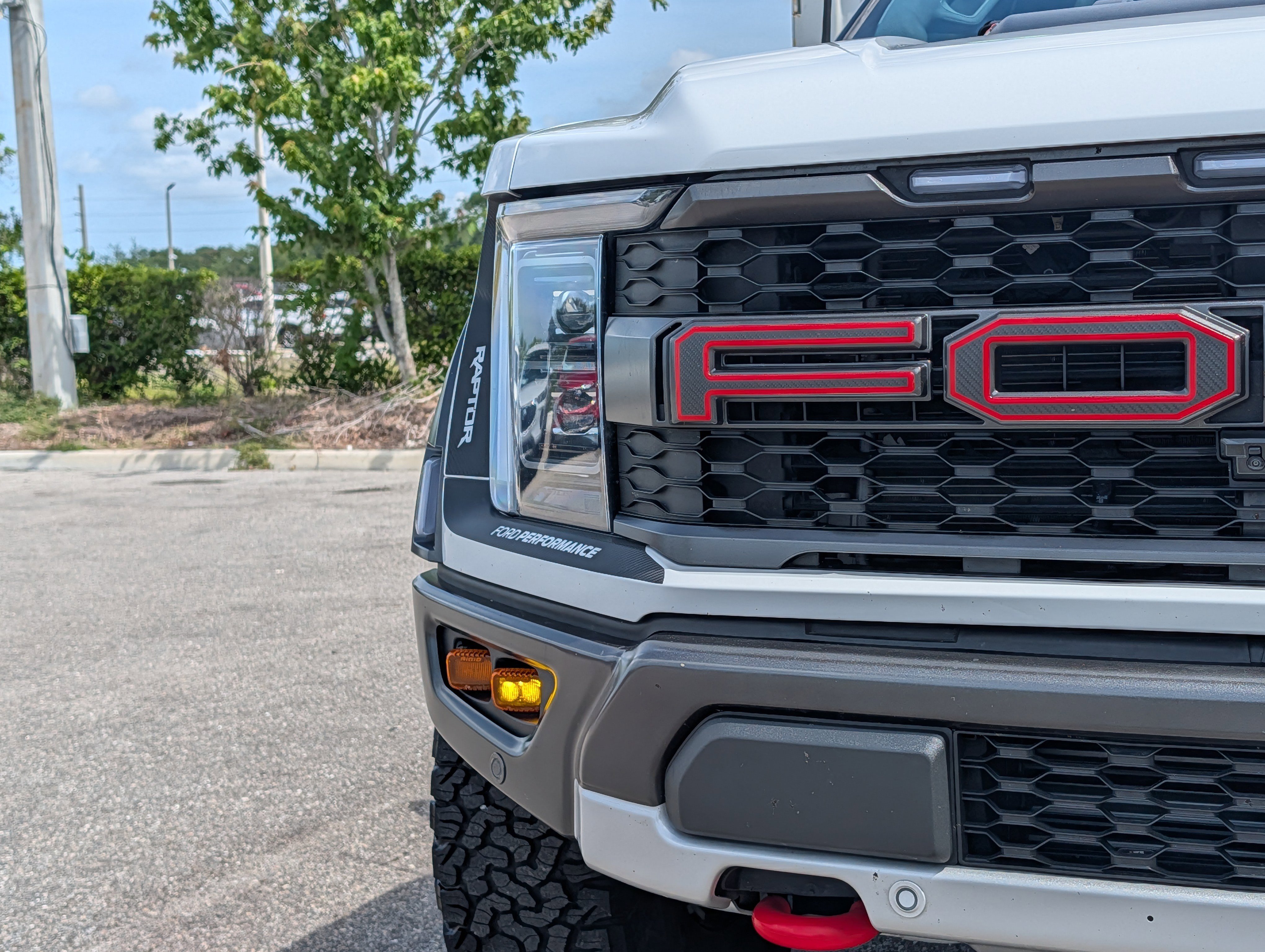 Certified 2023 Ford F150 Raptor w/ Raptor 37 Performance Package AWD/4WD image 9