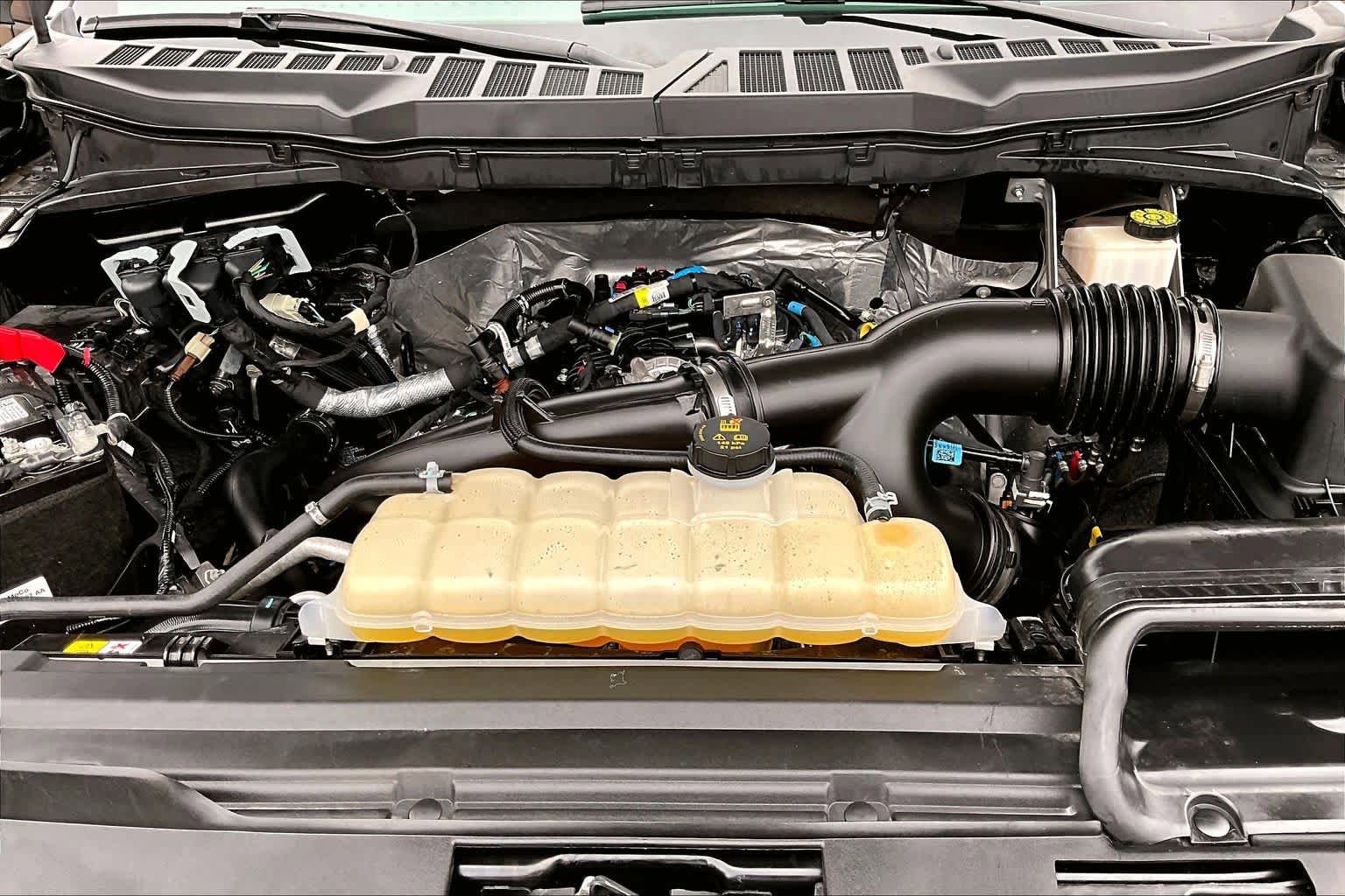 Certified 2024 Ford F150 STX RWD image 32