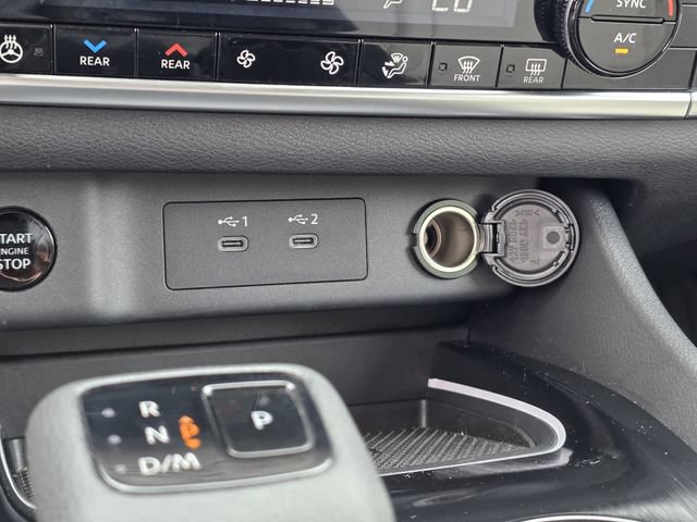 Used 2024 Nissan Rogue SL w/ SL Premium Package FWD image 22