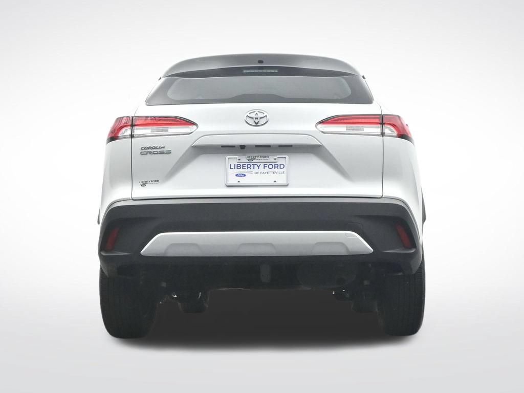 Used 2025 Toyota Corolla Cross L FWD image 38