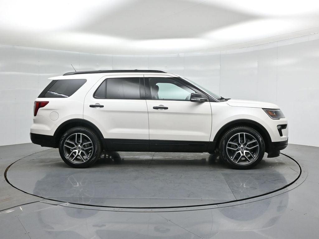 Certified 2018 Ford Explorer Sport image 9