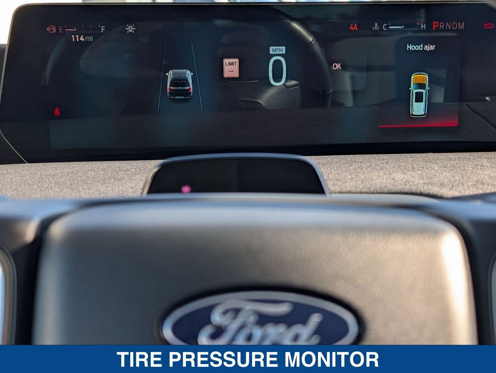 Certified 2025 Ford Expedition Platinum image 30