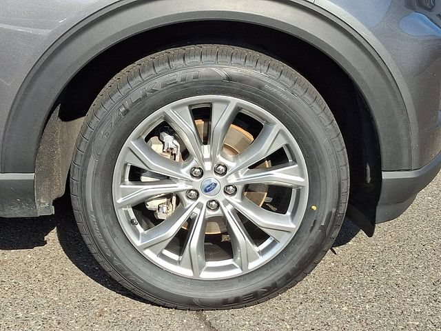 Certified 2023 Ford Explorer XLT w/ Equipment Group 202A AWD/4WD image 10