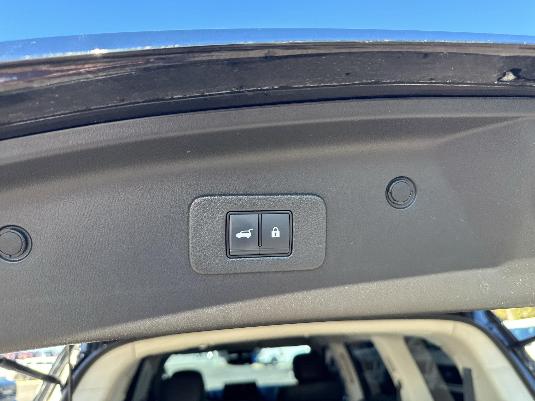 Used 2023 Nissan Armada SL w/ Cargo Package RWD image 24