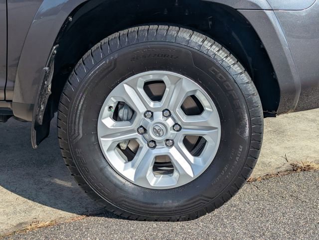 Used 2023 Toyota 4Runner SR5 Premium w/ Moonroof Package image 11