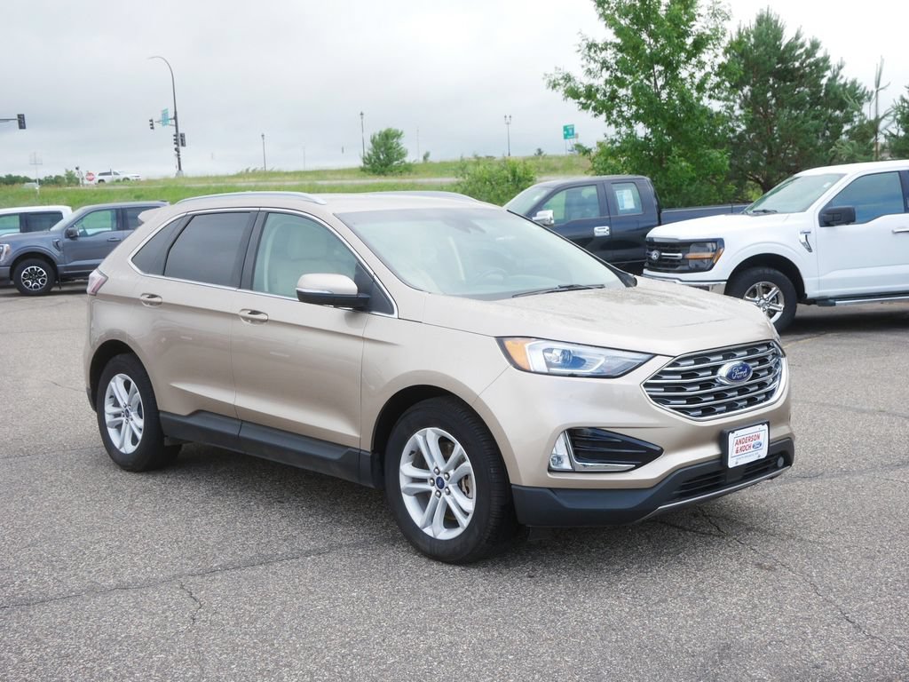 Certified 2020 Ford Edge SEL w/ Convenience Package AWD/4WD image 3