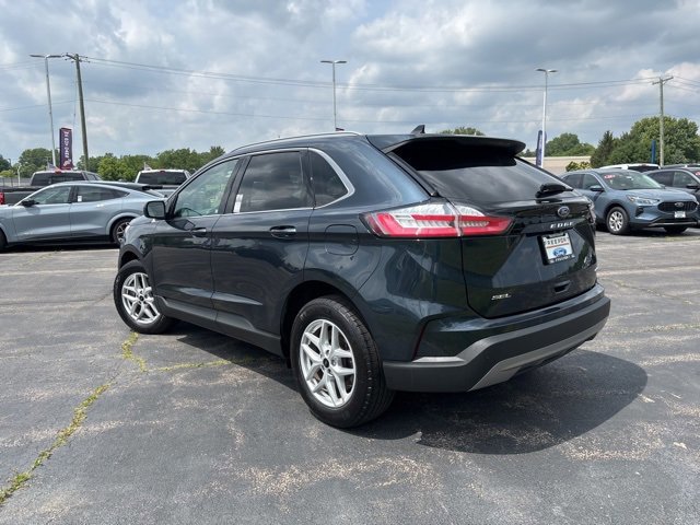 Certified 2023 Ford Edge SEL w/ Convenience Package image 3