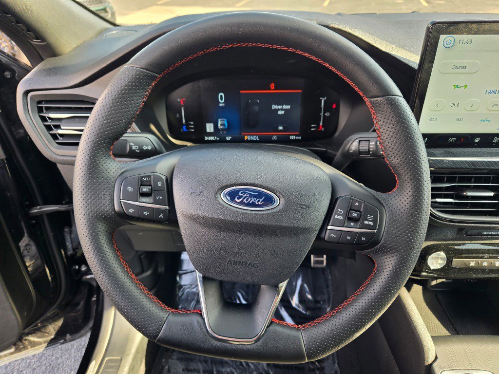 Certified 2023 Ford Escape ST-Line w/ Tech Pack #1 image 30