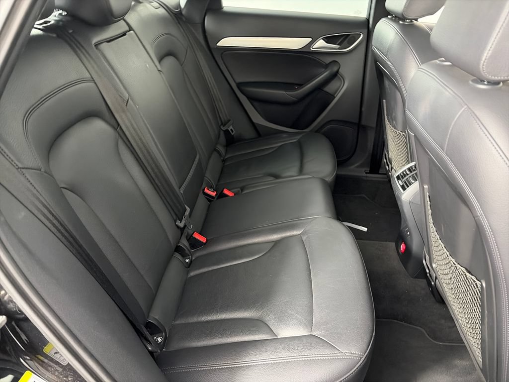 Used 2018 Audi Q3 2.0T Premium AWD/4WD image 30