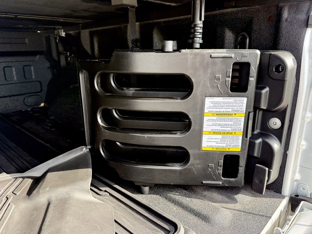 Certified 2018 Ford F150 Raptor w/ Equipment Group 802A Luxury image 17