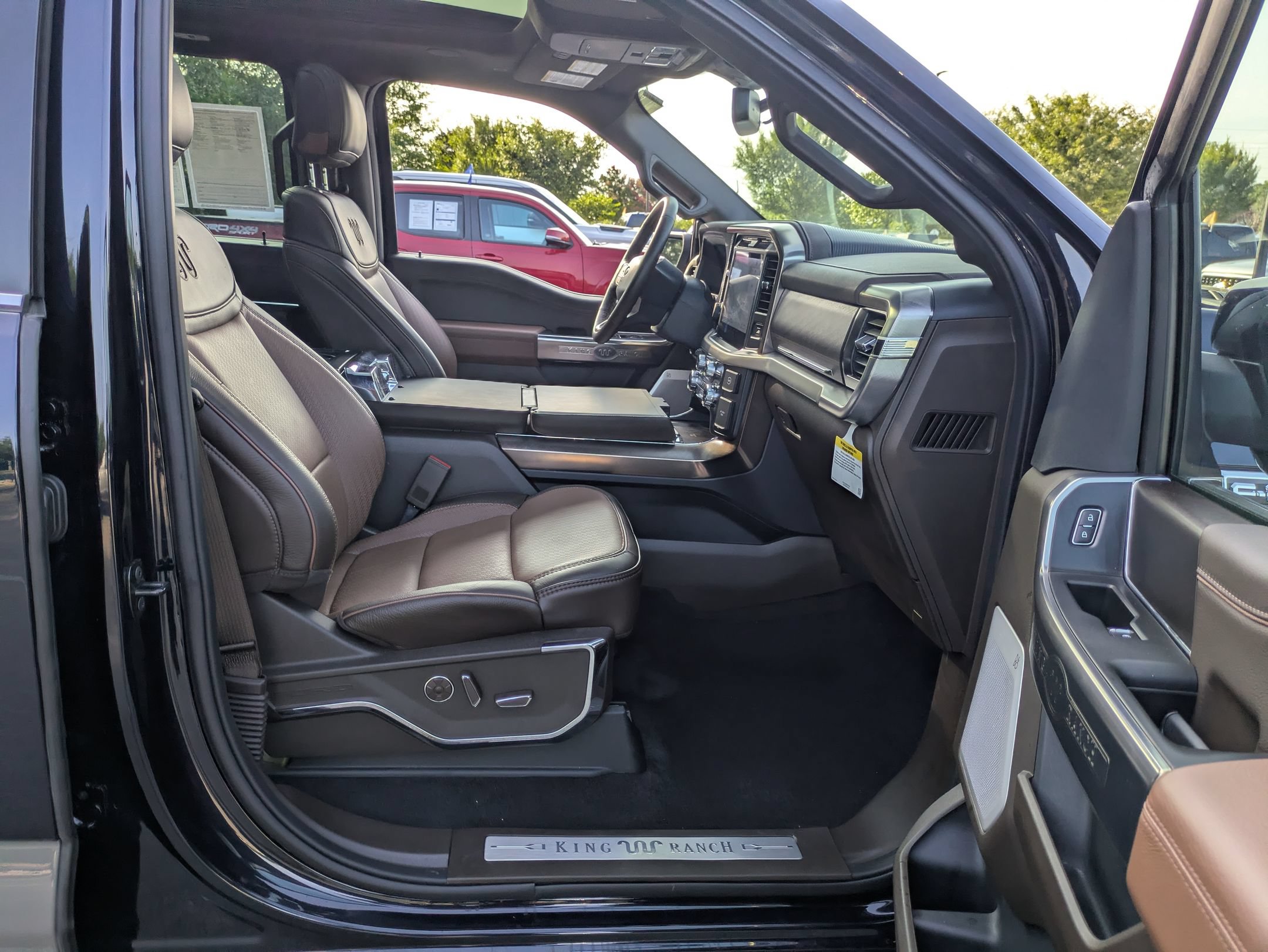 Certified 2025 Ford F150 King Ranch AWD/4WD image 44