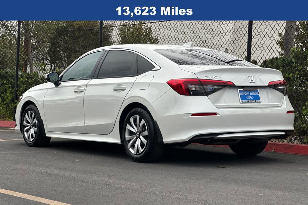 Used 2024 Honda Civic LX image 6
