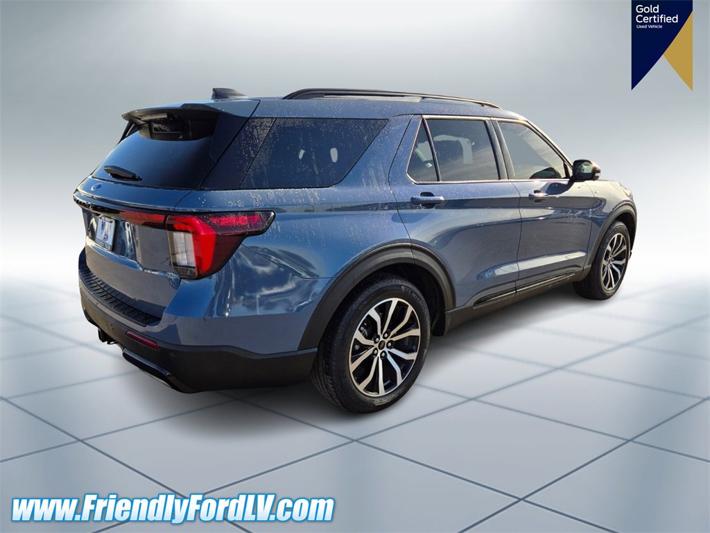 Certified 2025 Ford Explorer ST-Line w/ Premium Package image 5