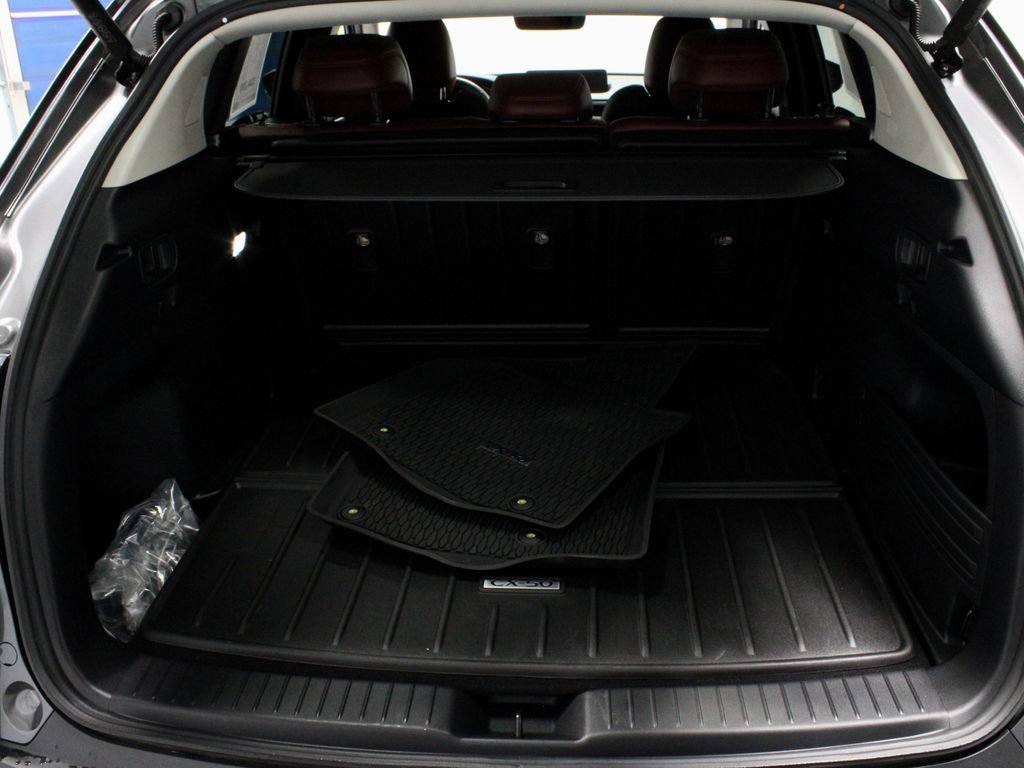 Used 2025 MAZDA CX-50 AWD 2.5 Hybrid w/ Weather Package image 14