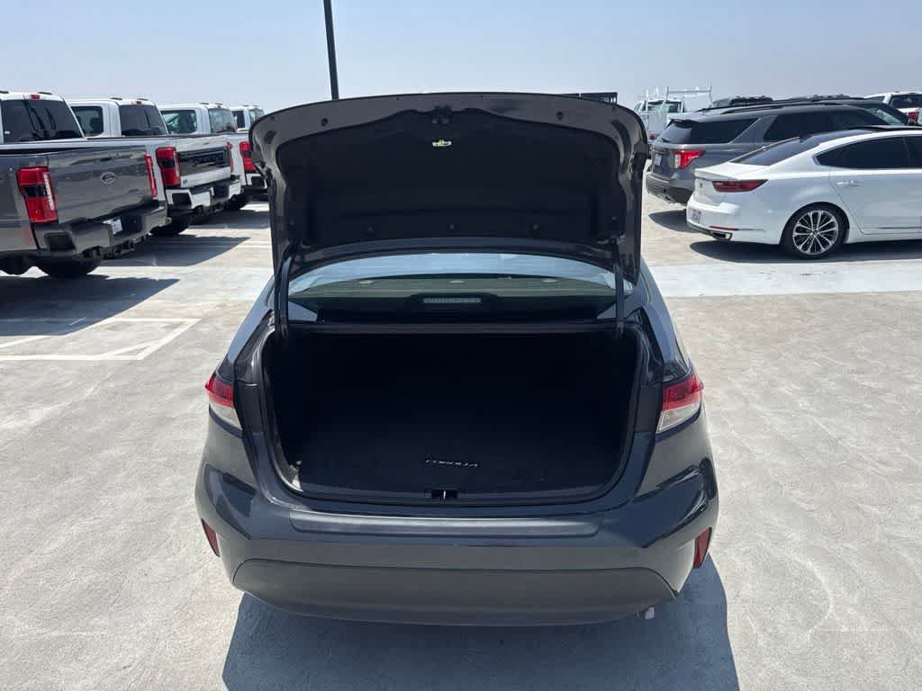 Used 2024 Toyota Corolla LE FWD image 9