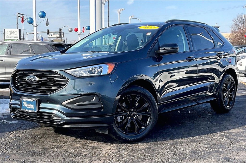 Certified 2022 Ford Edge SE w/ Black Appearance Package image 10