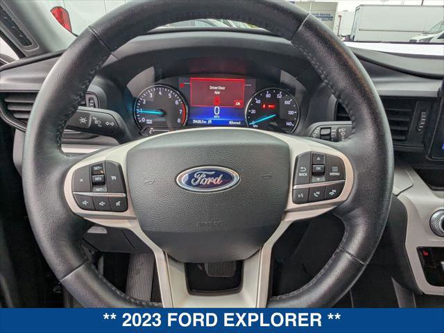 Certified 2023 Ford Explorer XLT image 13