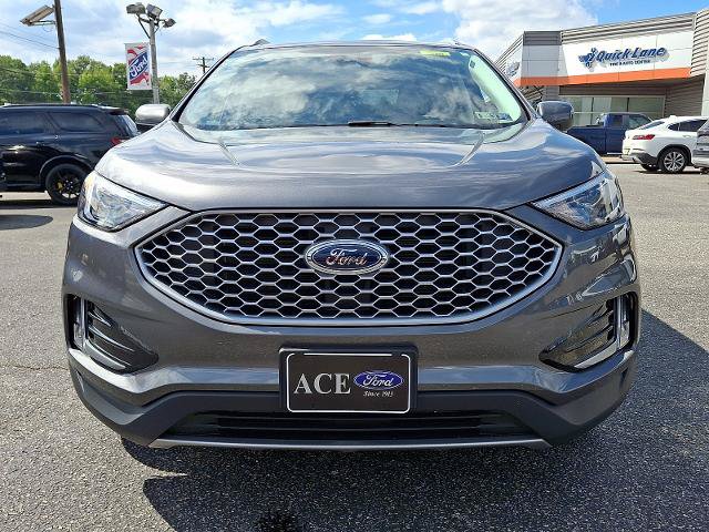 Certified 2023 Ford Edge SEL w/ Convenience Package AWD/4WD image 2