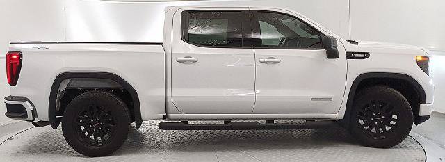 Used 2026 GMC Sierra 1500 Elevation w/ Elevation Select Package AWD/4WD image 2