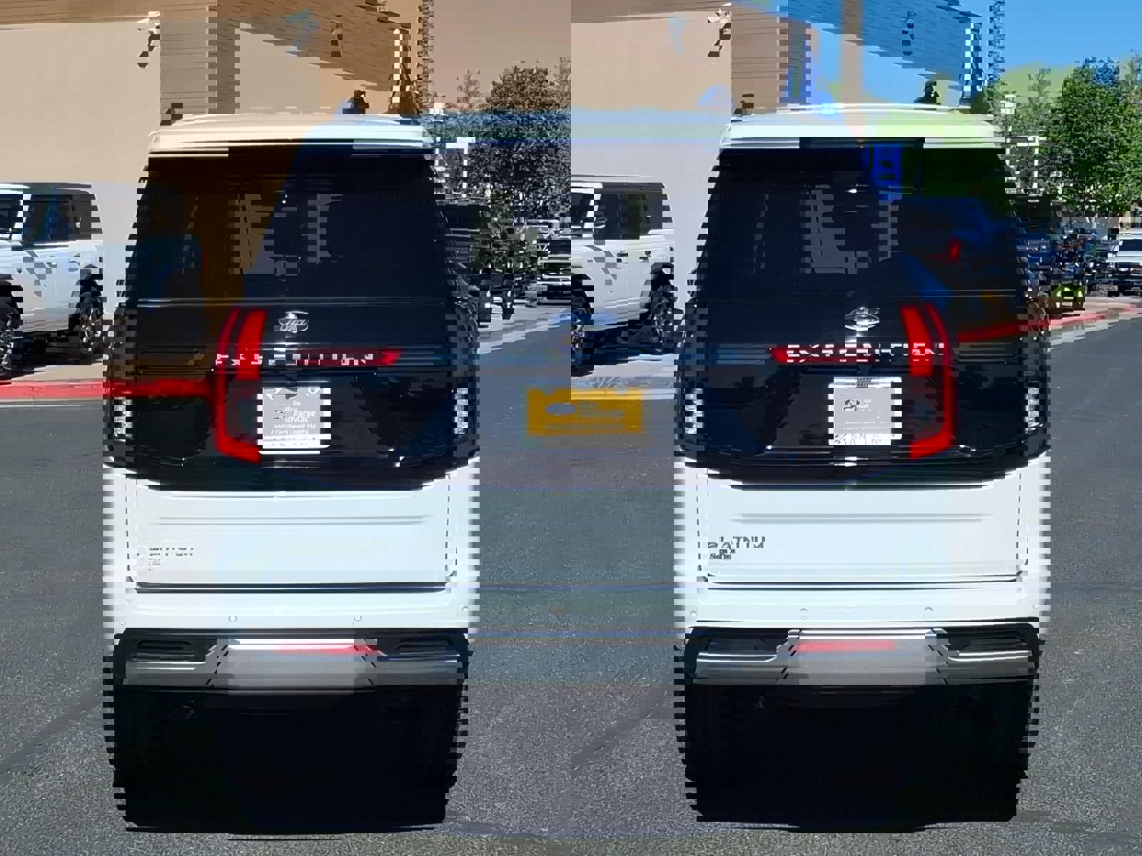 Certified 2025 Ford Expedition Platinum image 4