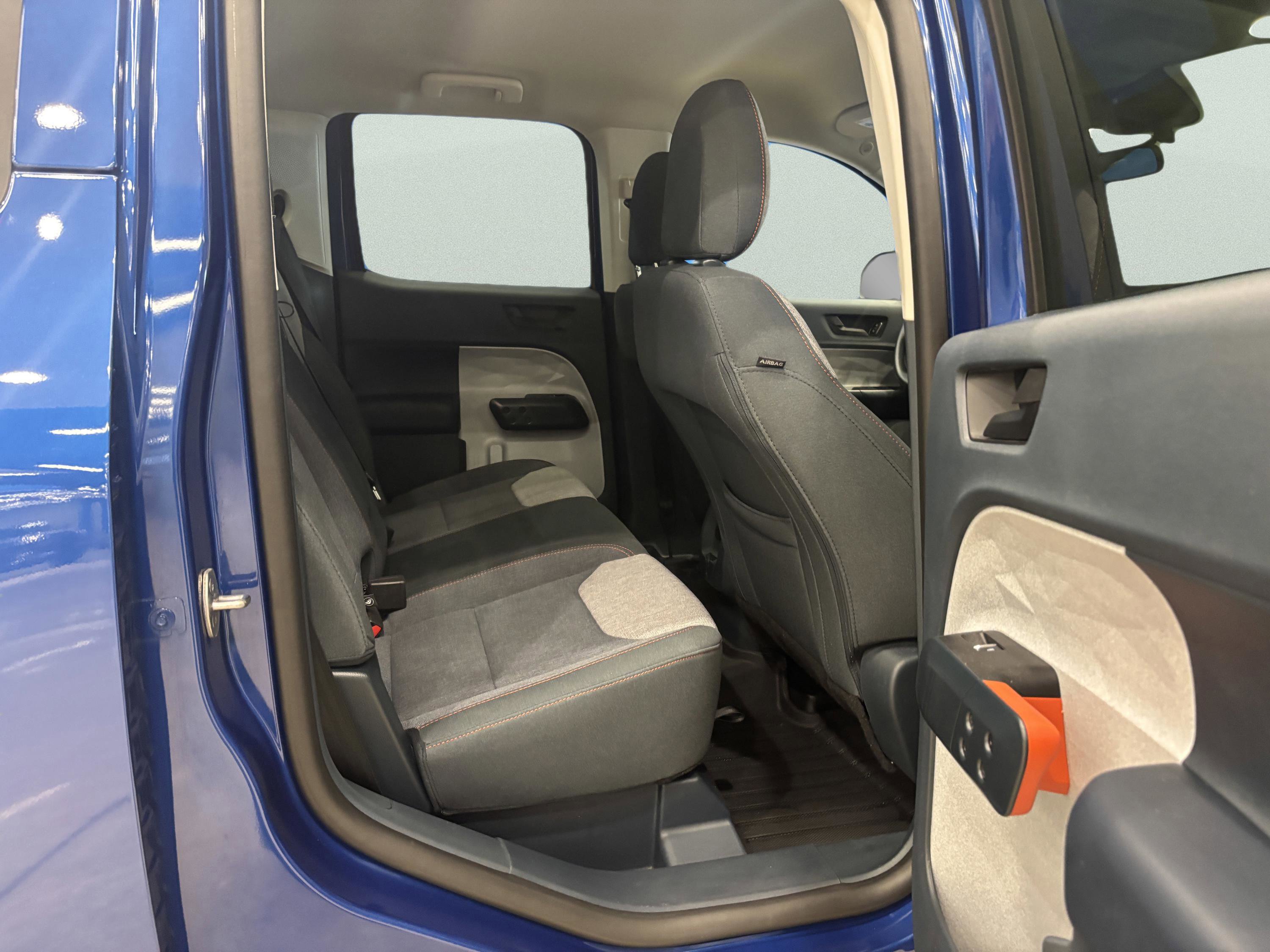 Certified 2024 Ford Maverick XLT image 13