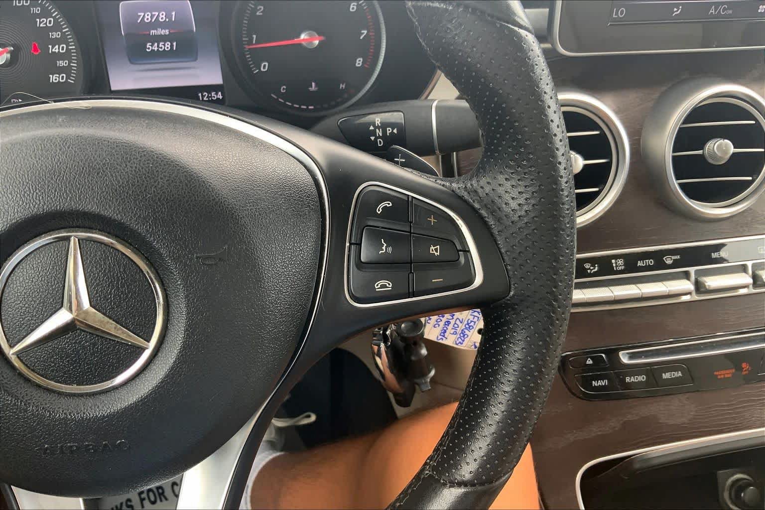 Used 2019 Mercedes-Benz GLC 300 4MATIC image 24