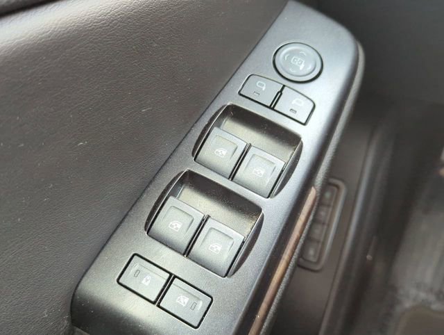 Used 2020 Chevrolet Suburban LT RWD image 29