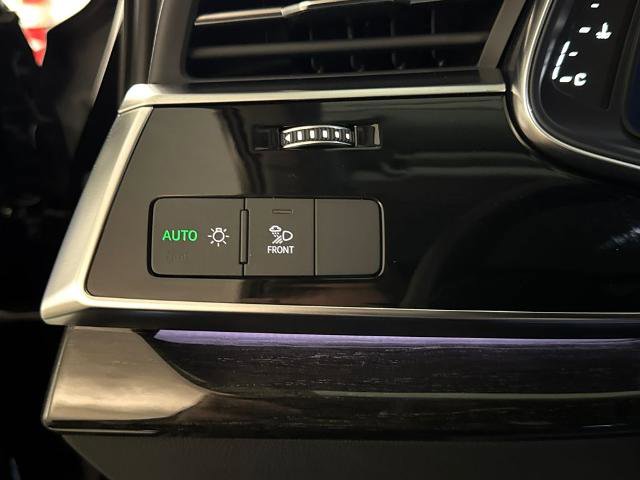 Used 2023 Audi Q7 3.0T Premium Plus AWD/4WD image 18