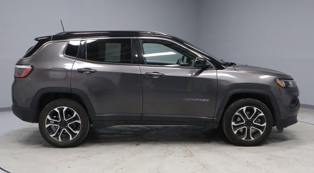 Used 2023 Jeep Compass Limited image 6